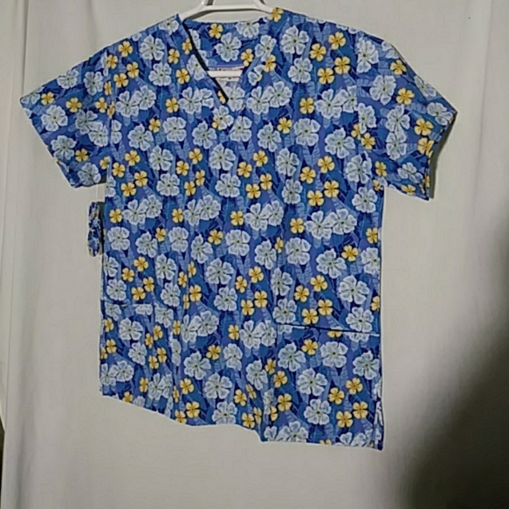 Scrub Uniform.   Woman Size M